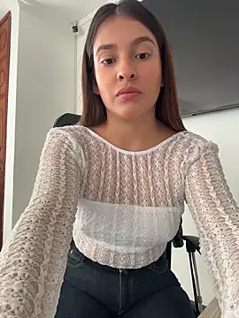 Snapshot of Talia_Bonet chatting on May 20, 1:08 pm Talia Bonet online show from May 20, 1:08 pm