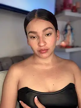 Snapshot of Talia_Bonet chatting on November 10, 1:05 pm Talia Bonet online show from November 10, 1:05 pm