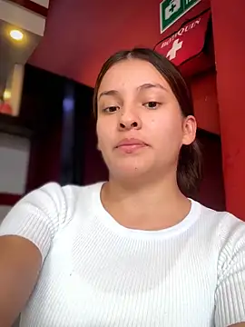 Snapshot of Talia_Bonet chatting on December 3, 3:11 pm Talia Bonet online show from December 3, 3:11 pm