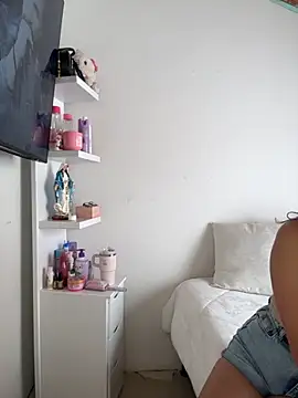 Snapshot of Talia_Bonet chatting on November 3, 3:59 pm Talia Bonet online show from November 3, 3:59 pm