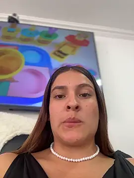 Talia Bonet online show from April 8, 5:58 pm