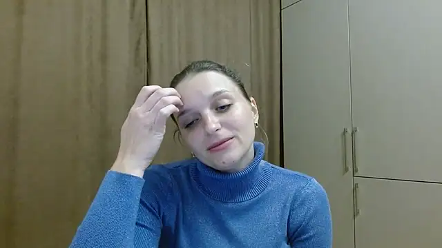 ElisSky301 online show from November 7, 10:35 pm