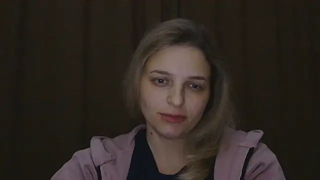 ElisSky301 online show from February 7, 9:45 pm