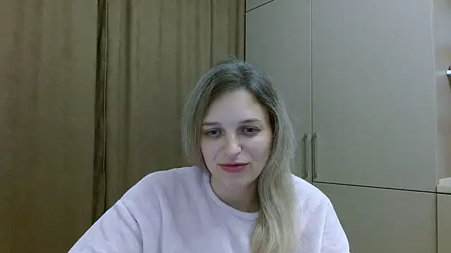 ElisSky301 online show from November 1, 9:19 pm