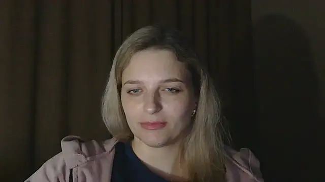 ElisSky301 online show from February 6, 9:55 pm