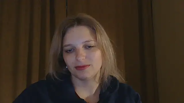 ElisSky301 online show from May 2, 7:41 pm