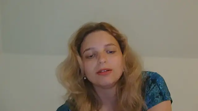 ElisSky301 online show from May 30, 8:36 pm