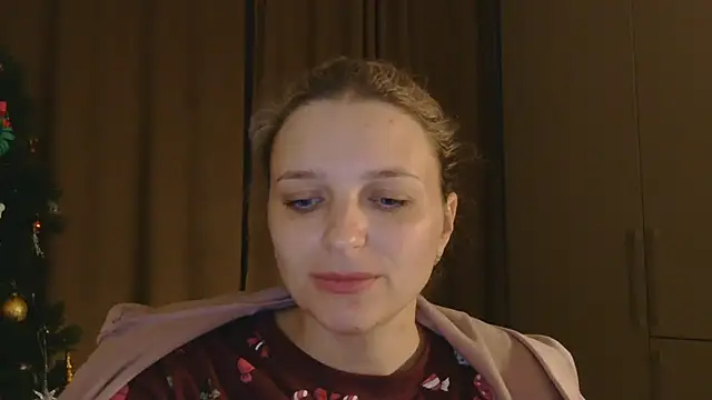 ElisSky301 online show from January 6, 9:30 pm