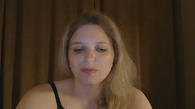ElisSky301 online show from May 22, 8:18 pm