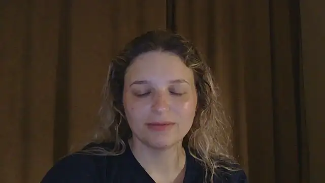 ElisSky301 online show from April 4, 8:59 pm