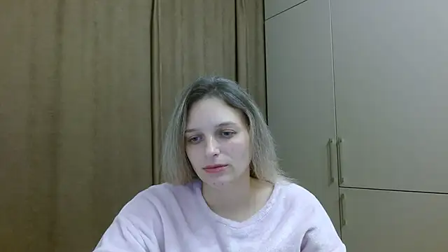 ElisSky301 online show from November 9, 8:35 pm