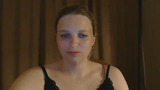 ElisSky301 online show from June 10, 8:32 pm