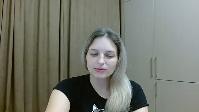 ElisSky301 online show from November 27, 9:37 pm