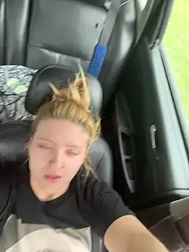 xoxokehlani online show from March 25, 8:52 pm