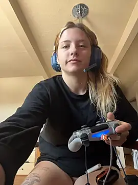 xoxokehlani online show from May 29, 3:07 pm