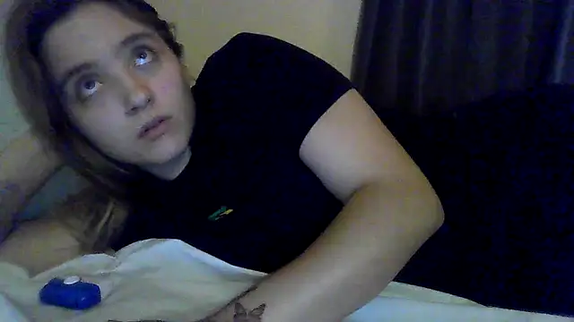 Snapshot of xoxokehlani chatting on November 17, 12:03 am xoxokehlani online show from November 17, 12:03 am