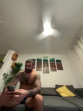 Snapshot of morfeoeros14 chatting on November 18, 6:11 pm morfeoeros14 online show from November 18, 6:11 pm