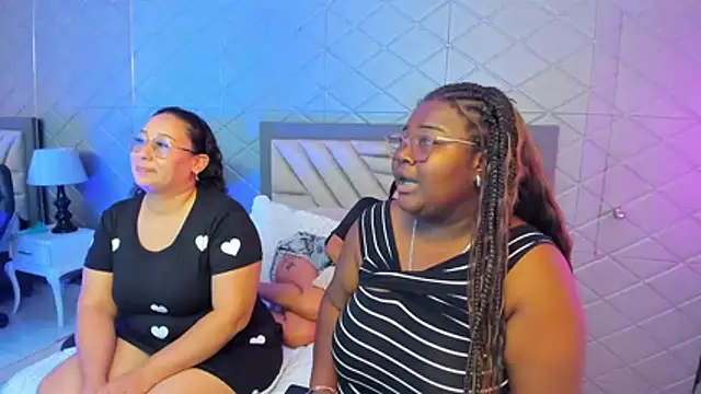 Snapshot of Britanny-Jhonsons chatting on December 15, 1:11 am Britanny-Jhonsons online show from December 15, 1:11 am