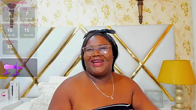 Snapshot of Britanny-Jhonsons chatting on November 16, 10:20 am Britanny-Jhonsons online show from November 16, 10:20 am