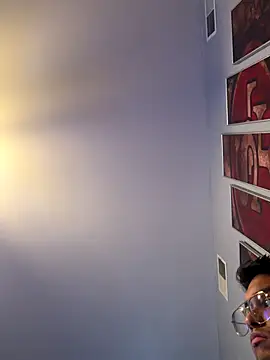 Snapshot of HappySexyYoungBoy11 chatting on November 16, 1:16 pm HappySexyYoungBoy11 online show from November 16, 1:16 pm