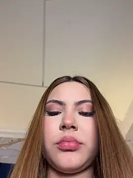 Beella1  online show from May 11, 4:04 pm