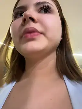 Beella1  online show from July 8, 10:32 pm