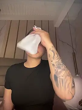 Beella1  online show from November 13, 11:14 am