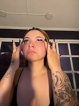 Beella1  online show from March 4, 11:40 am