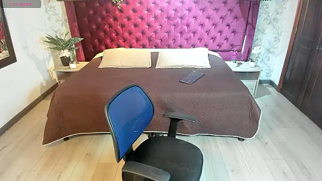 Lil James online show from February 15, 8:30 pm