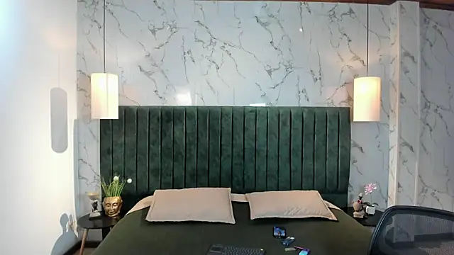 Lil James online show from April 9, 8:04 pm