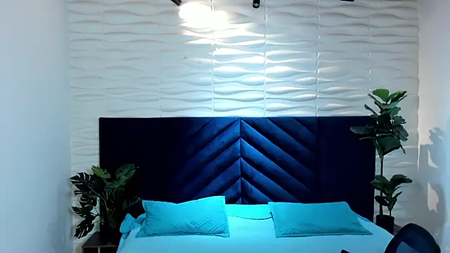 Lil James online show from February 22, 7:59 pm