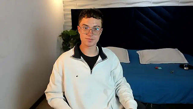 Lil James online show from March 26, 7:56 pm