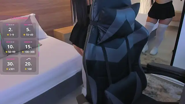 Snapshot of mia_collins96 chatting on November 22, 2:32 am mia collins96 online show from November 22, 2:32 am