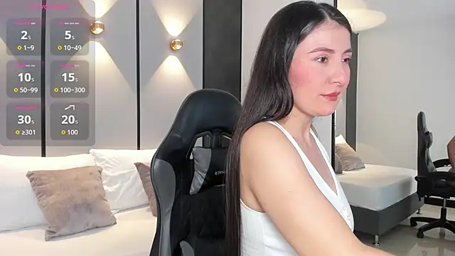 mia collins96 online show from January 13, 2:04 am