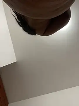 Snapshot of NataliaaMiller_ chatting on December 5, 11:09 am NataliaaMiller online show from December 5, 11:09 am