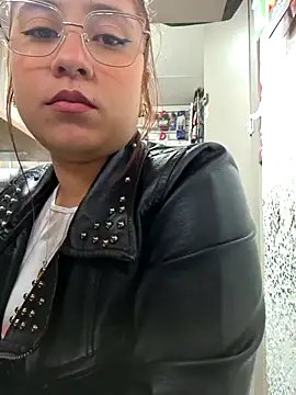 Snapshot of TamySweet69 chatting on November 13, 2:54 pm TamySweet69 online show from November 13, 2:54 pm