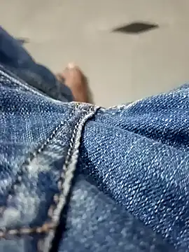 Snapshot of naveen_3222 chatting on October 27, 1:01 pm naveen 3222 online show from October 27, 1:01 pm