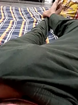 Snapshot of naveen_3222 chatting on October 26, 6:41 pm naveen 3222 online show from October 26, 6:41 pm