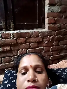 Snapshot of Hot_mona1 chatting on October 31, 4:03 pm Hot mona1 online show from October 31, 4:03 pm