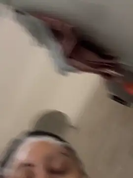 gatitalocahot online show from November 4, 11:19 pm