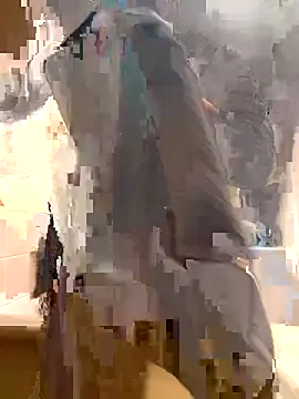 gatitalocahot online show from December 19, 11:18 pm