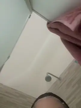 gatitalocahot online show from March 1, 5:13 pm