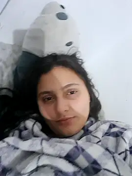 Snapshot of Layla_Latina chatting on November 2, 3:55 am Layla Latina online show from November 2, 3:55 am