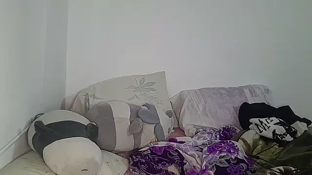 Layla Latina online show from May 10, 10:33 pm