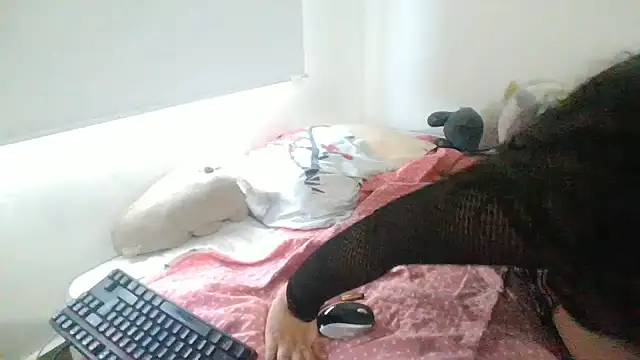 Snapshot of Layla_Latina chatting on October 30, 9:22 pm Layla Latina online show from October 30, 9:22 pm