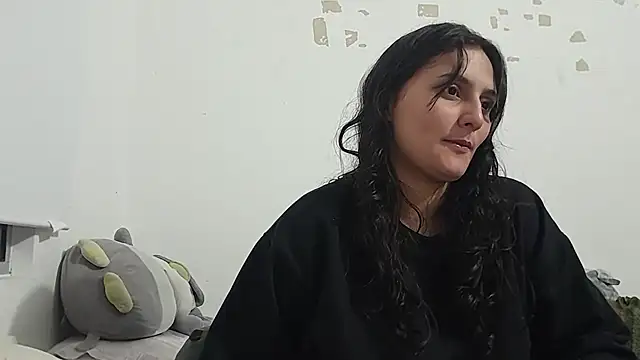 Layla Latina online show from February 9, 1:58 am