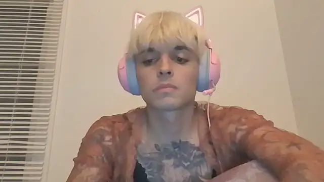 LexKitsune online show from July 16, 4:09 am