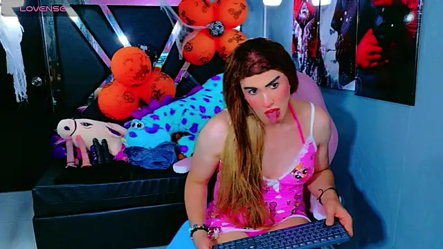 Snapshot of Jennfer_Winson chatting on October 26, 8:42 pm Jennfer Winson online show from October 26, 8:42 pm