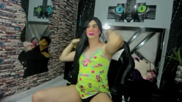 Snapshot of Jennfer_Winson chatting on November 30, 3:57 pm Jennfer Winson online show from November 30, 3:57 pm