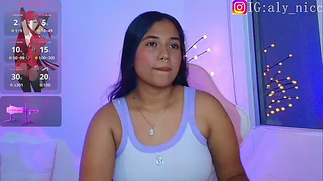 aly nicols online show from October 21, 6:24 am
